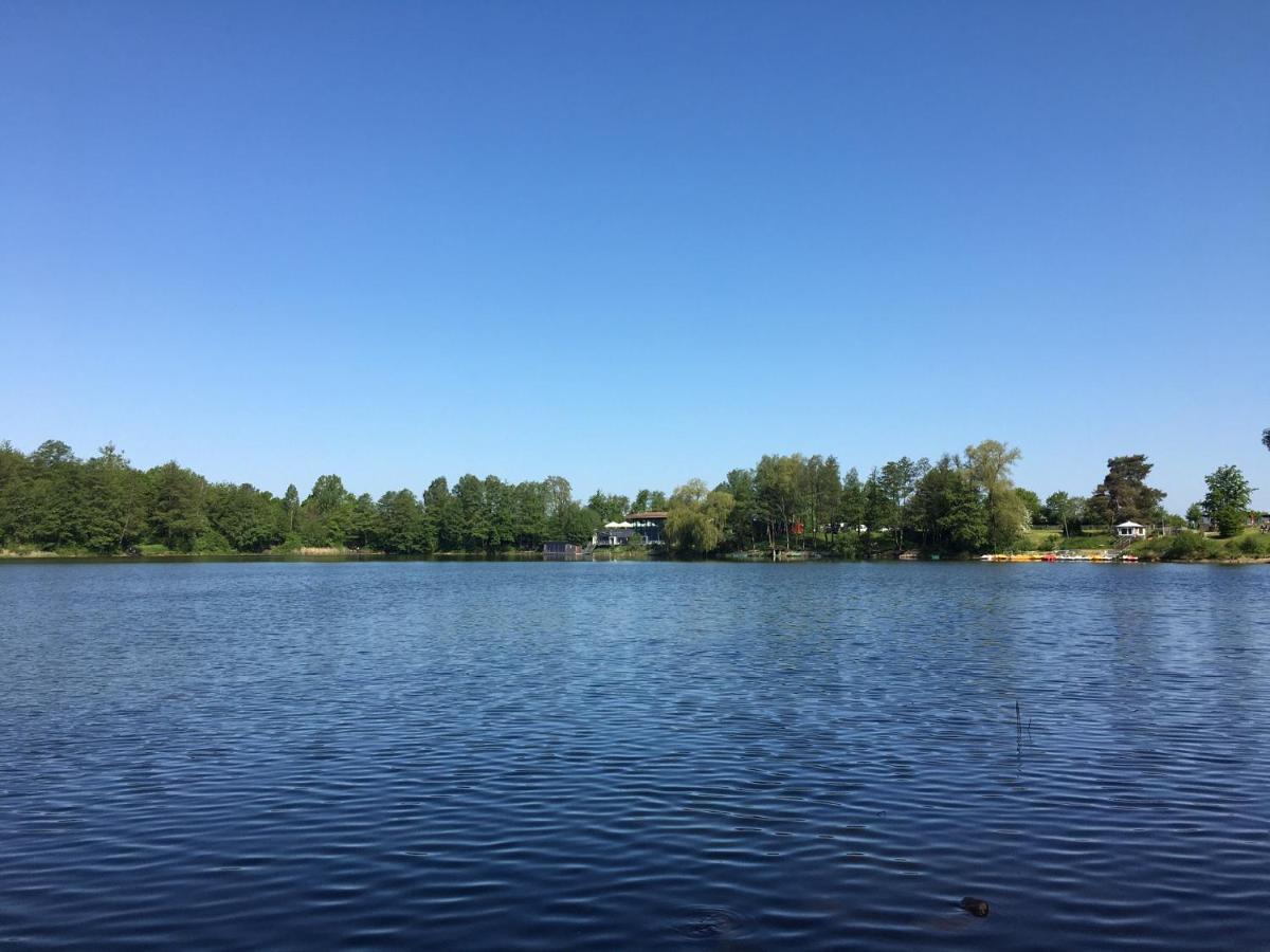 Ferienhaus Moni Mit 2 Separaten Wohnungen Am Silbersee Frielendorf ภายนอก รูปภาพ