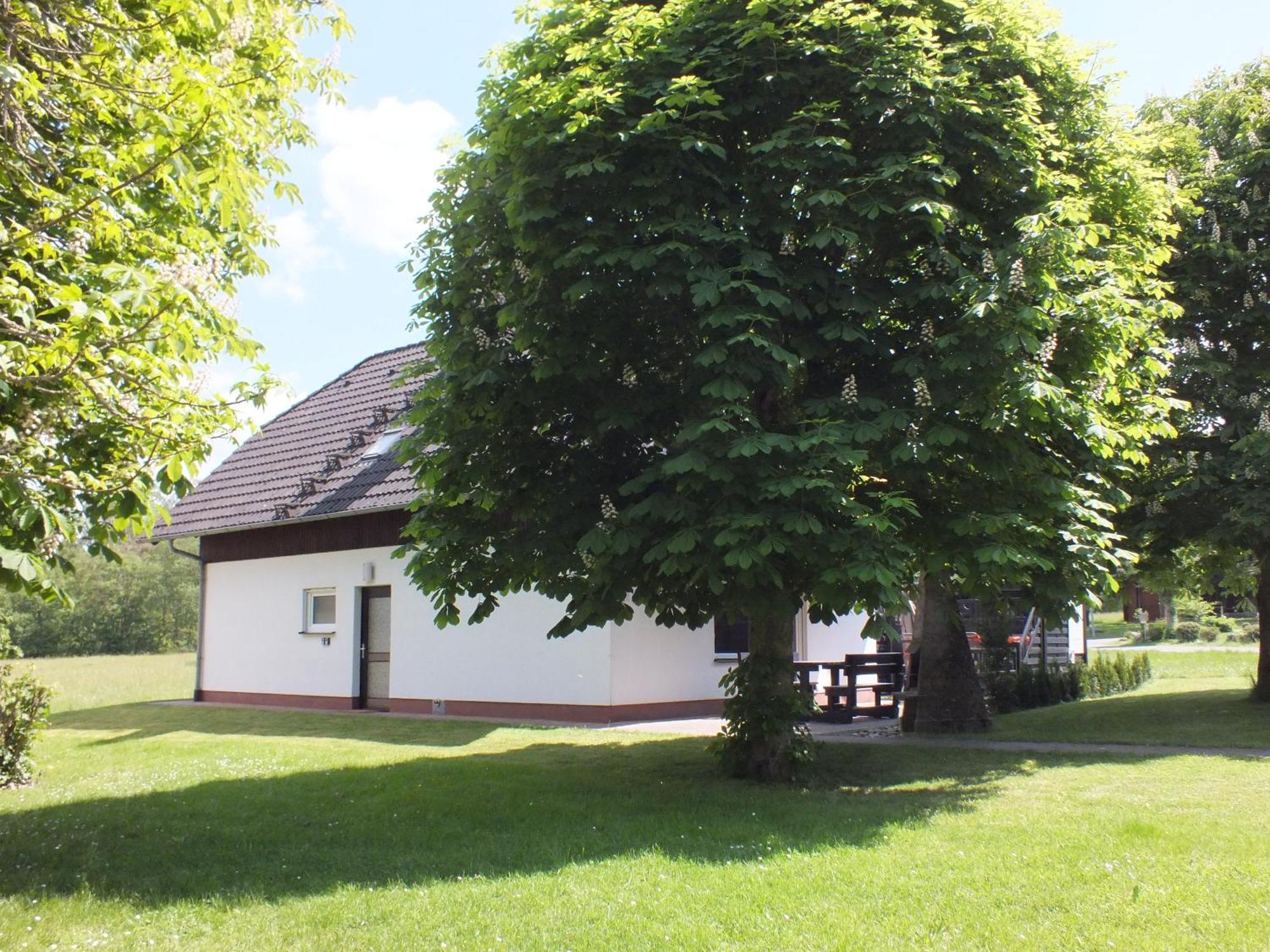 Ferienhaus Moni Mit 2 Separaten Wohnungen Am Silbersee Frielendorf ภายนอก รูปภาพ